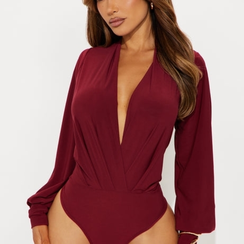Fashion Nova Deep V-Neck Burgundy Bodysuit